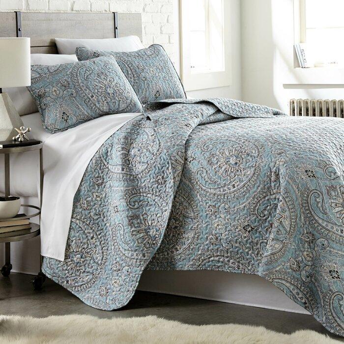 Pfeiffer Quilt Set